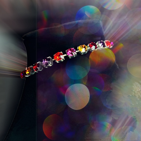 Swarovski Fun Size Crystal Collar Necklace - Picture 5 of 5